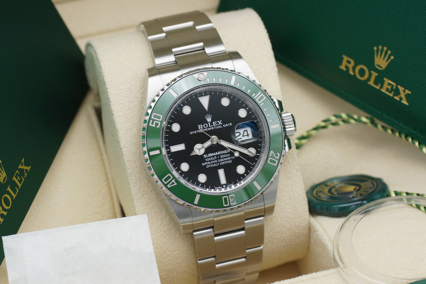 Rolex Submariner Date Starbucks 126610LV Grün Full-Set 2024