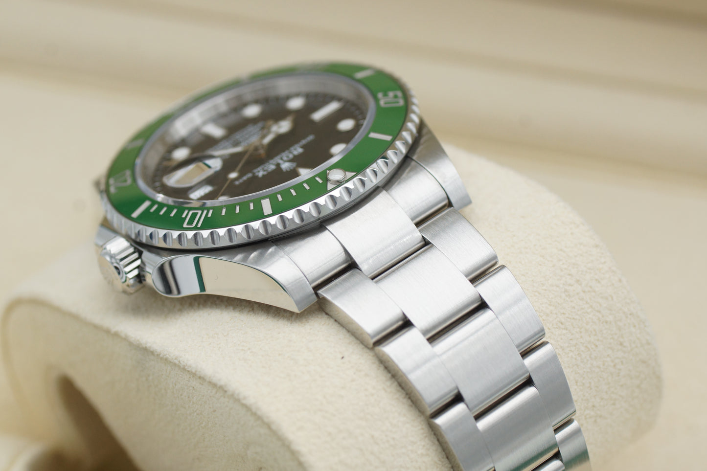 Rolex Submariner Date Starbucks 126610LV Grün Full-Set 2024