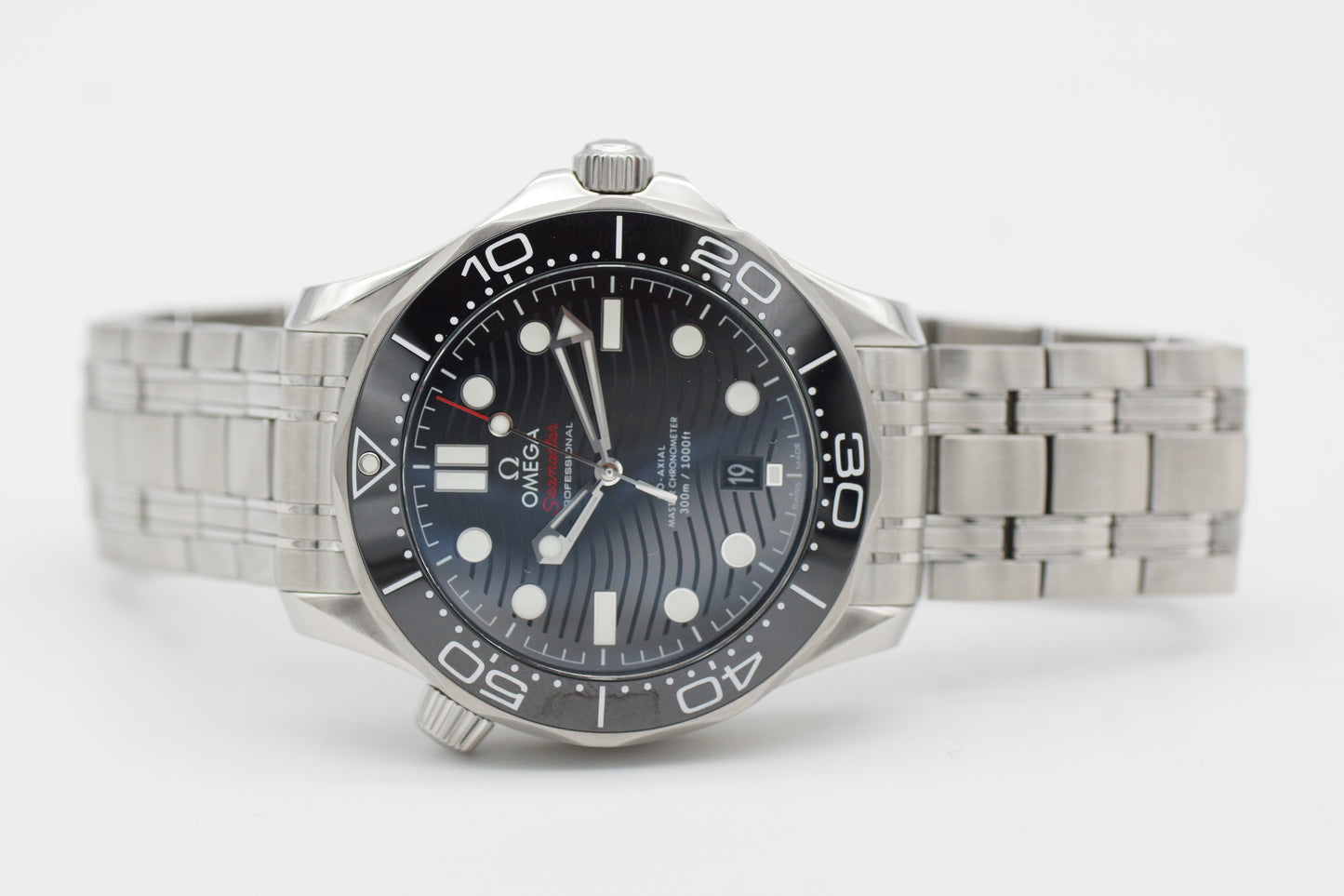 Omega Seamaster Diver 300M 42mm Schwarz 210.30.42.20.01.001 Full-Set 2020