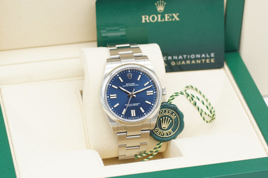 Rolex Oyster Perpetual 41 124300 Blau Full-Set 2021