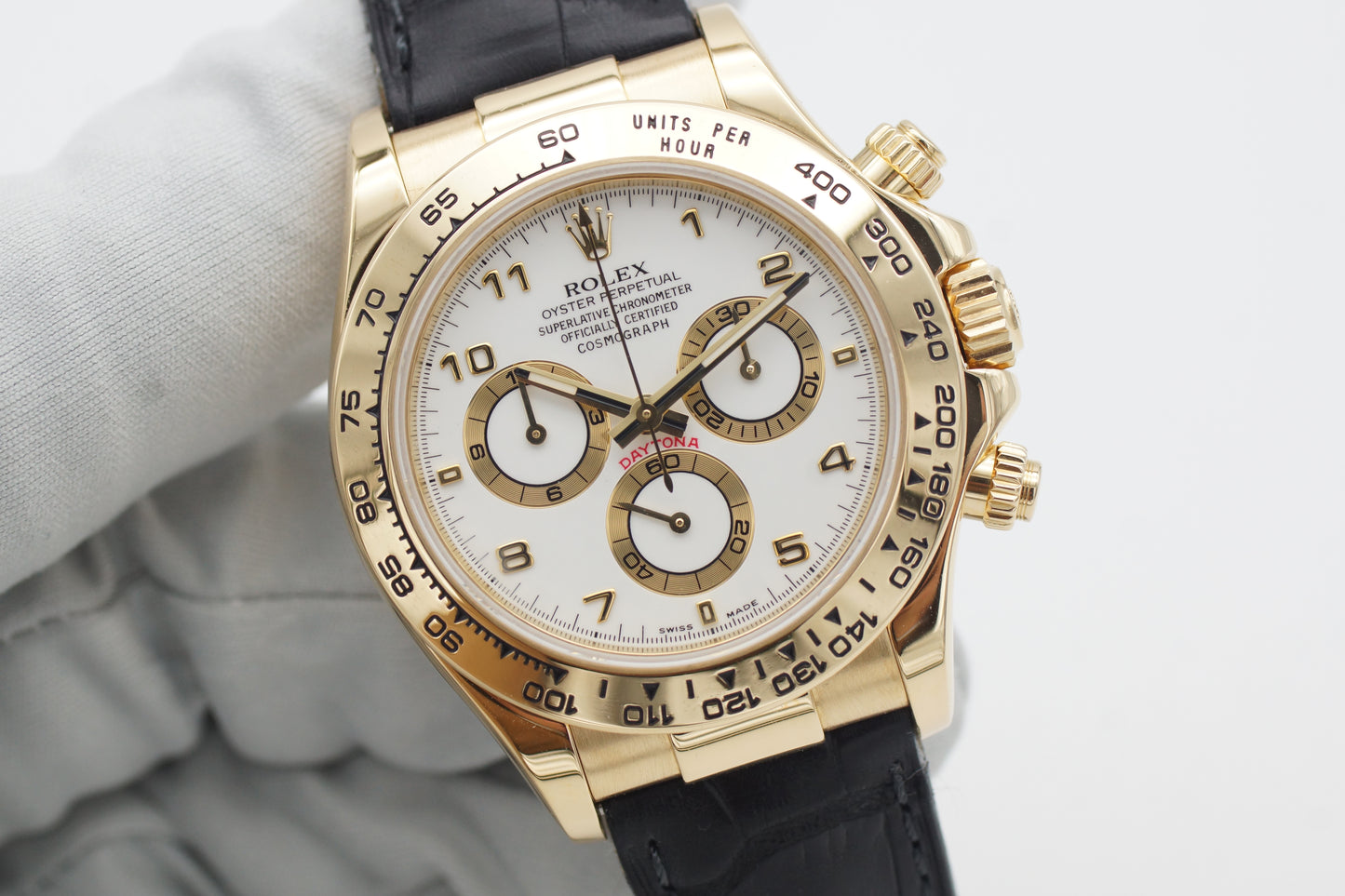 Rolex Cosmograph Daytona 116518 Weiß 18k Gelbgold 2000