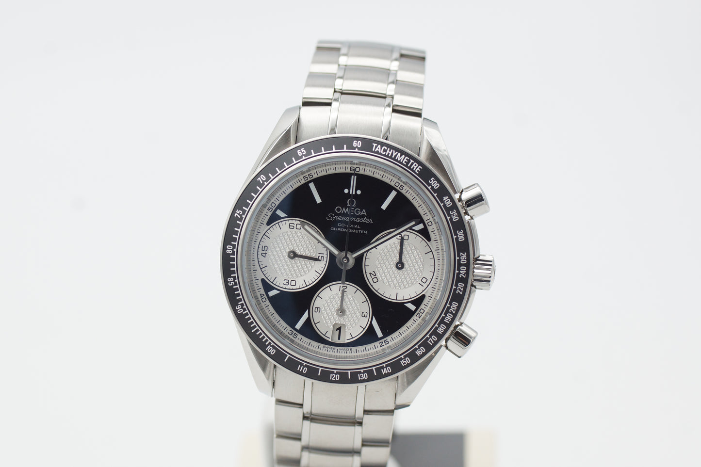 Omega Speedmaster Racing 326.30.40.50.01.002 Panda Full-Set 2022