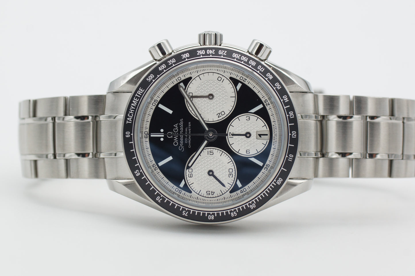 Omega Speedmaster Racing 326.30.40.50.01.002 Panda Full-Set 2022